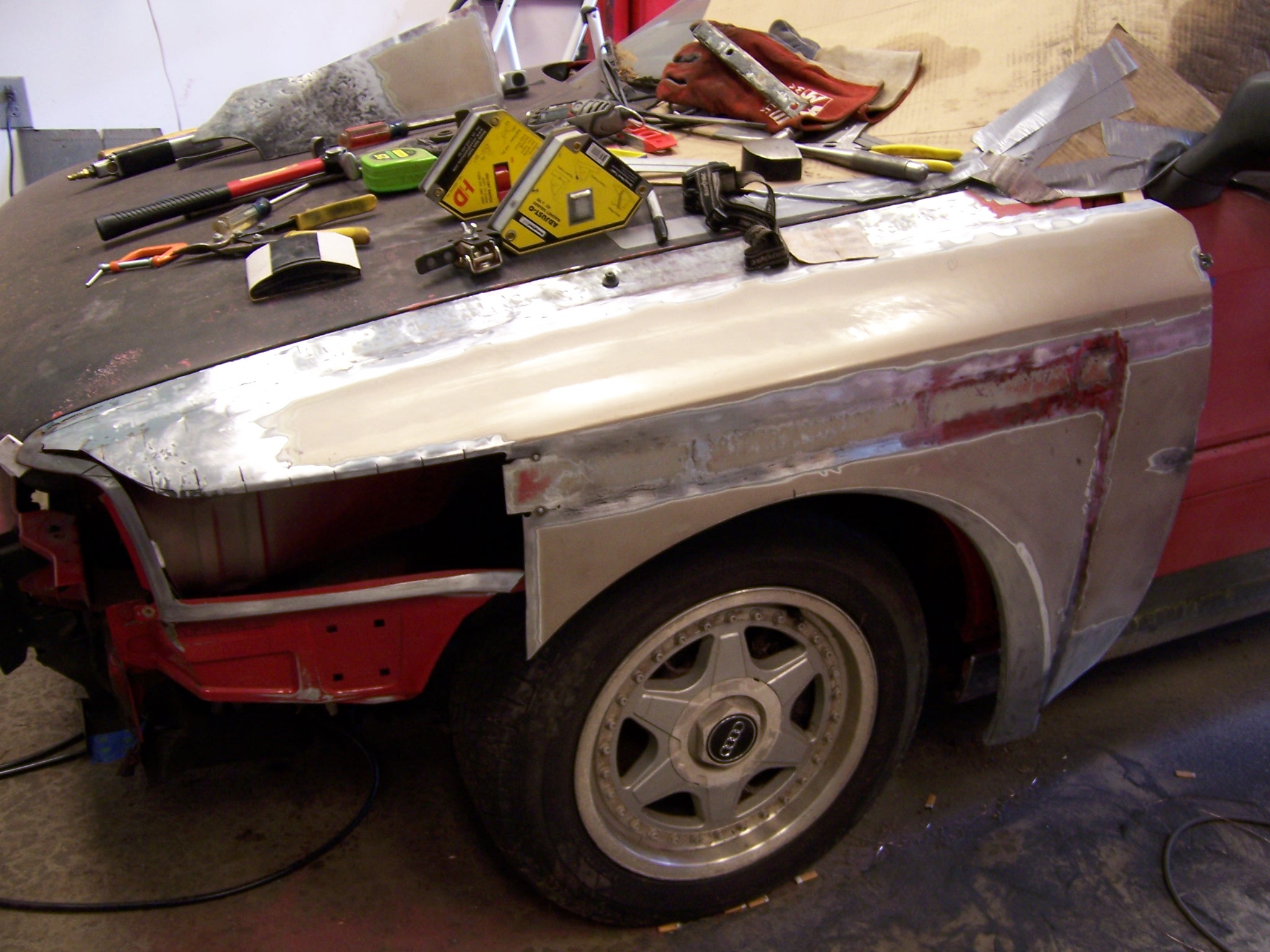 audi wide build 028.jpg