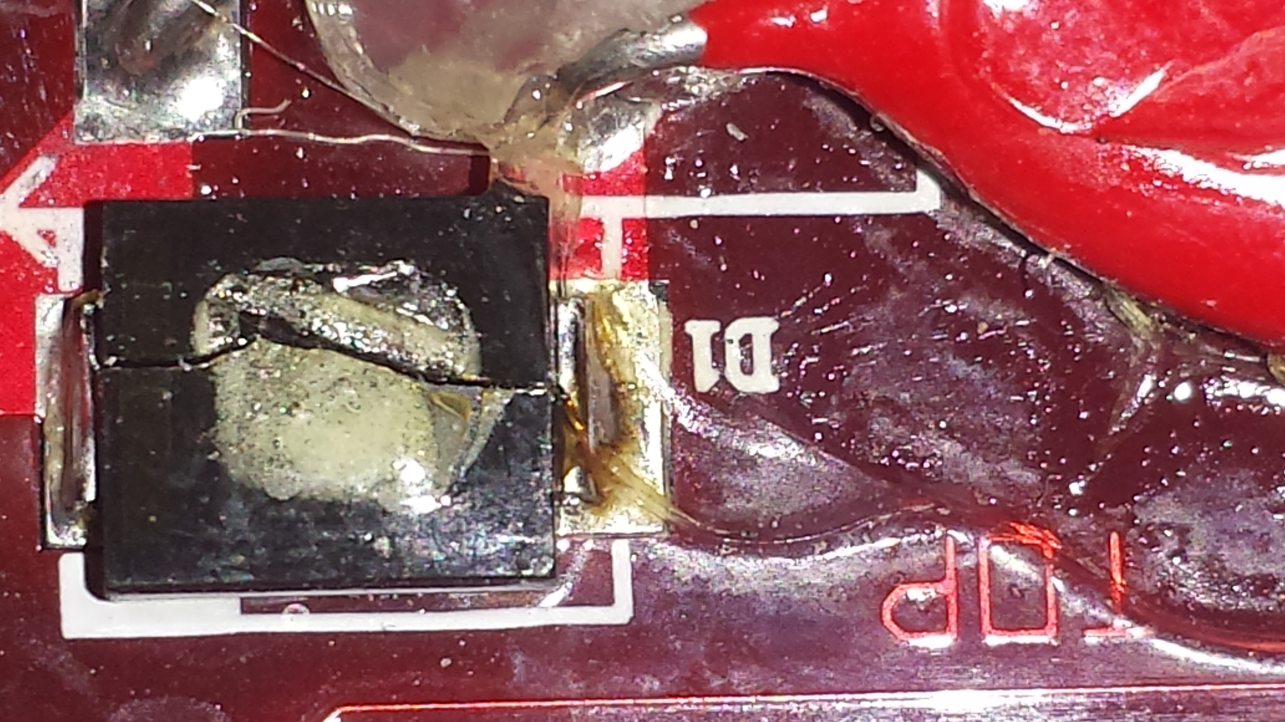 crack in reverse polarity diode